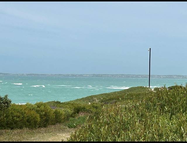 1,145M² VACANT LAND FOR SALE IN PARADISE BEACH